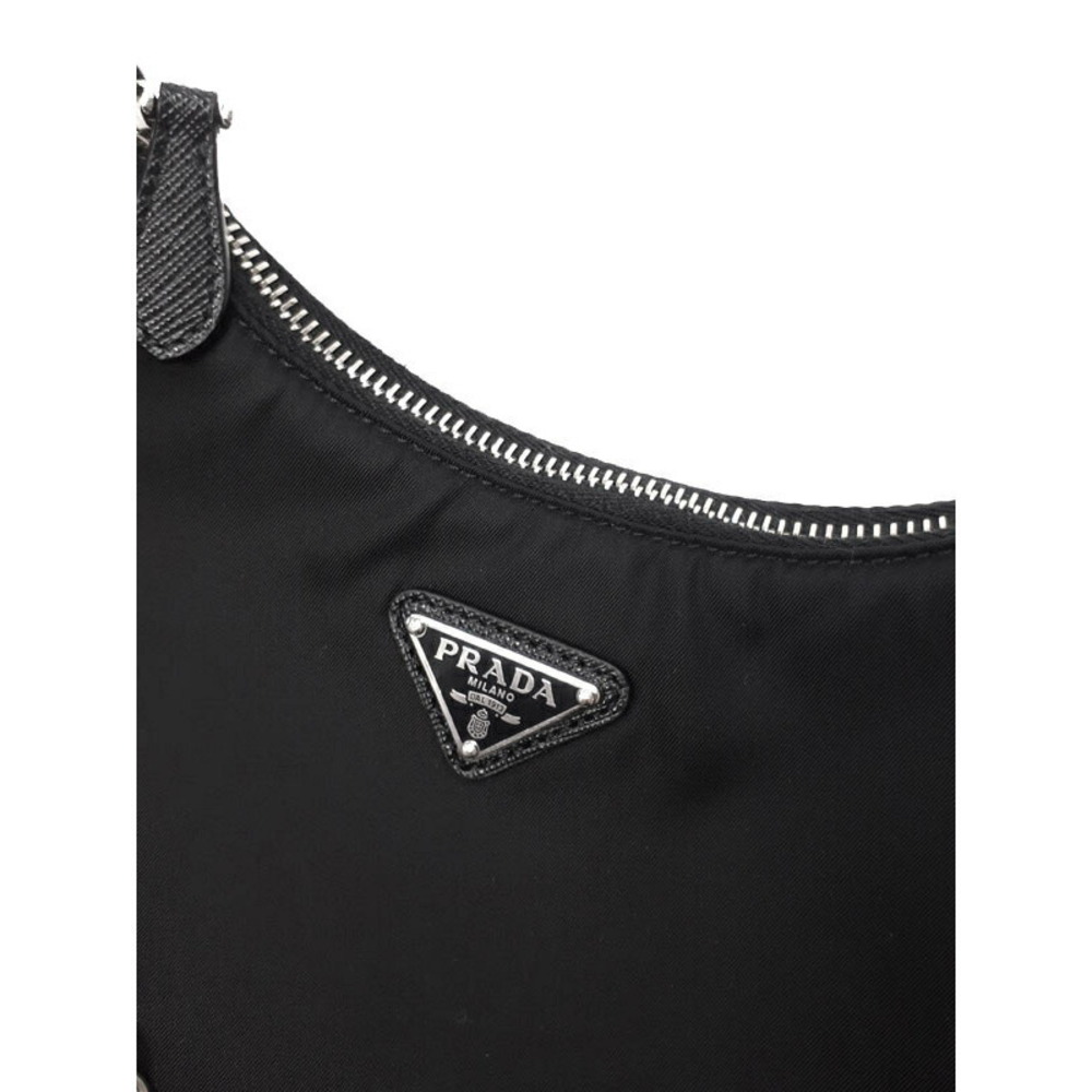 Prada ReEdition 2005 Saffiano Leather Chain Shoulder Bag Black - Picture 8 of 9